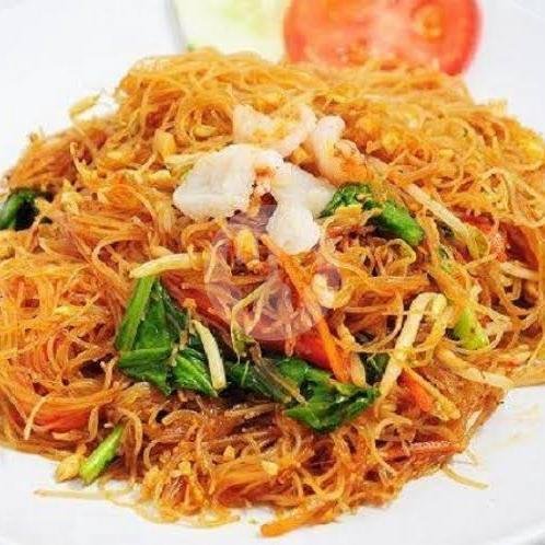 Kwetiau Goreng Bakso menu KEDAI ONLINE ANIS, Sendangadi