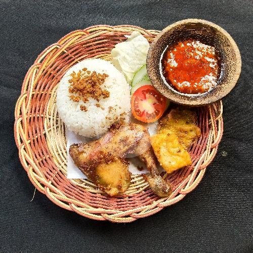 NASI AYAM BAKAR TALIWANG menu Condong Raos, Ngasem