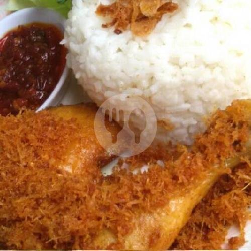 Nasi +Ayam Serundeng Gratis Es Teh menu Kedai Papa Gembul, Cipayung