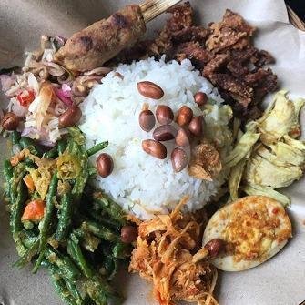 Nasi Campur Bali menu Warung Meme, Tidar