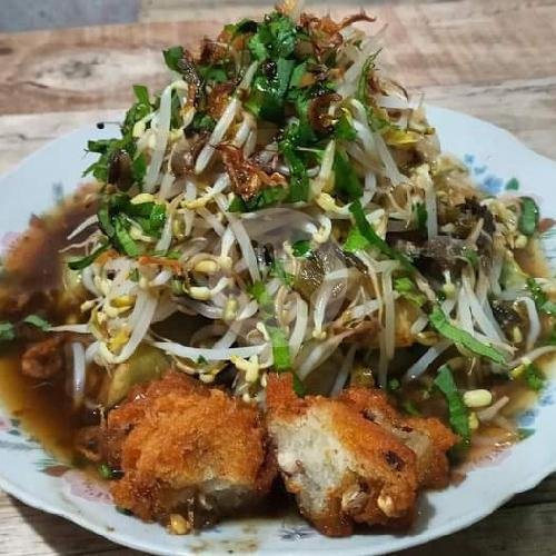 Review Lontong Balap Ijen Malang: Hidden Gem dengan Rasa yang Menggugah Selera