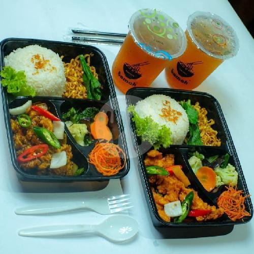 2 Box Ayam Negeri menu Bomah Resto, Sekaran