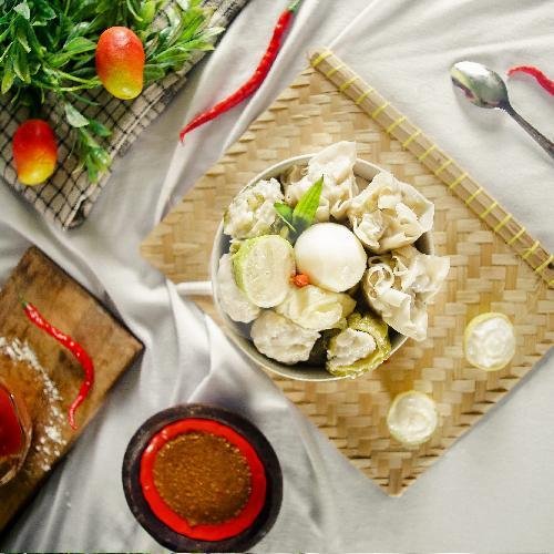 Paket Berlimpah menu Siomay Wiguna, Cilolohan