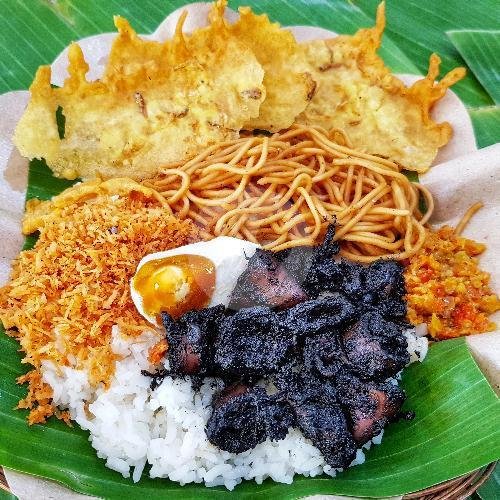 Nasi Cuhima Special menu Nasi Cumi Hitam Cuhima Bu Evie, Simpang Darmo Permai Selatan