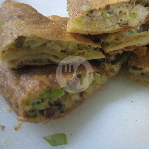 Biasa Daging Ayam + Jamur menu Holmen Martabak & Terang Bulan Kutisari