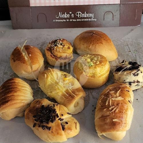 Roti Keju menu Nakes Bakery, Griya Yogya Kepatiha