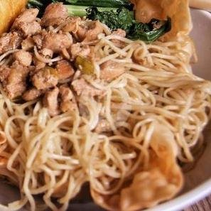 Kue Mangkok Gula Aren menu Canadaa Bakery & Cafe, Mayjend Sungkono