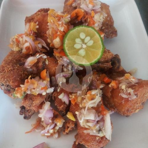 Ayam Saos Asam Manis menu Waroeng Yanto, Jakal