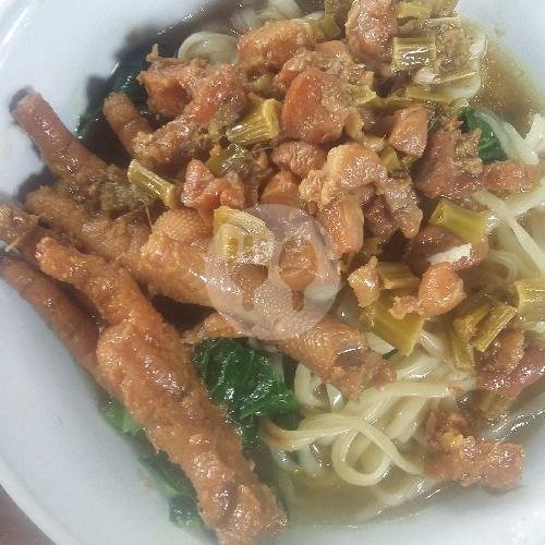 Mie Ayam Pangsit Rebus menu Mie Ayam Karawang, Sukajadi