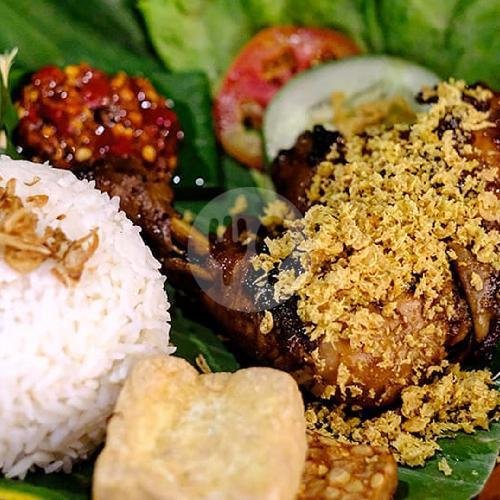 Ayam Bakar Kremes menu Nasi Goreng Juned, Buahbatu