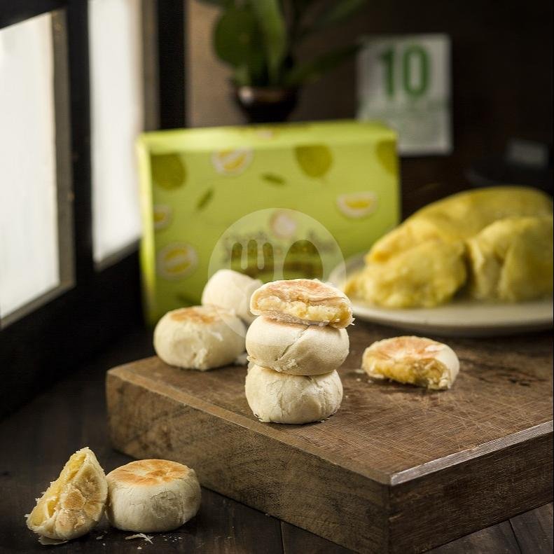 Bakpia Basah Durian isi 15 menu Bakpia Juwara Satoe, Stasiun Lempuyangan