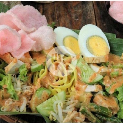 Lotek Pakai Lontong ( Tidak Pakai Telur ) menu Lotek Puskud Asli, Jhoni Anwar