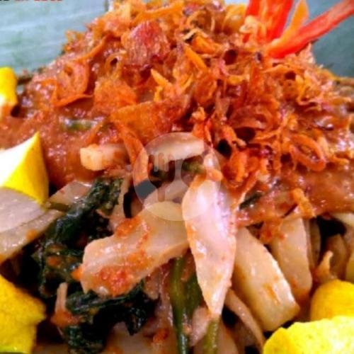 Karedok Bumbu Pisah + Lontong Tahu menu Lotek Dan Rujak Mustikasari