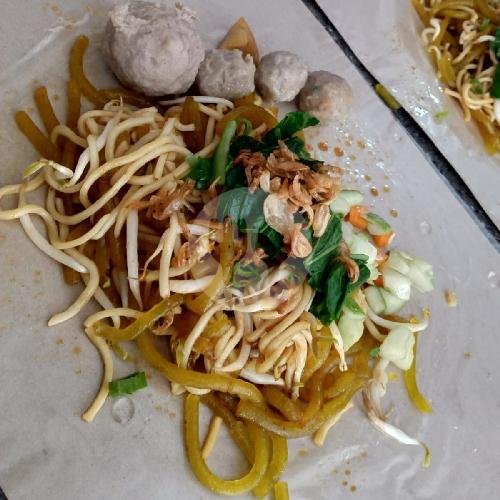 Review Mie Golosor di Baso H. Oding Aga, Tasikmalaya: Surga bagi Pecinta Mie!