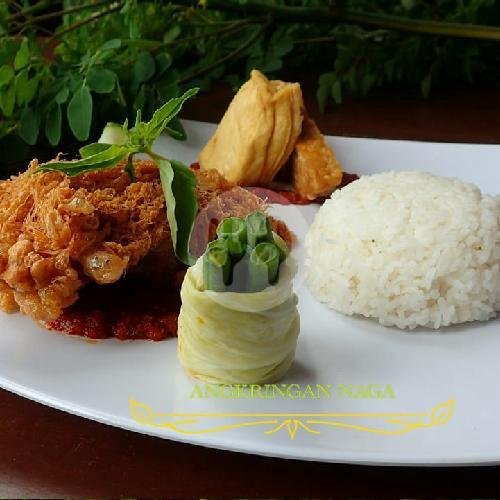 Ayam Laba Laba Jumbo menu Angkringan Naga, Glagah