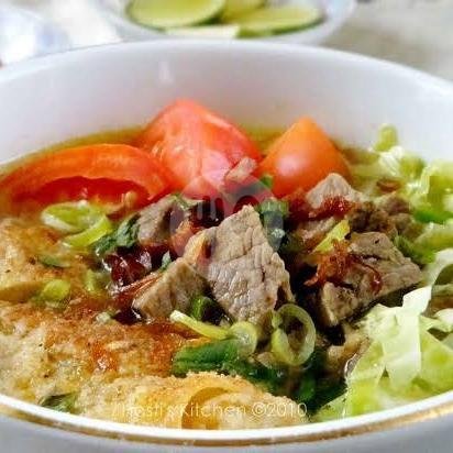 Nasi Soto Daging Santan menu Ayam Penyet Cabe Ijo Ibu Ros, Kebon Sirih