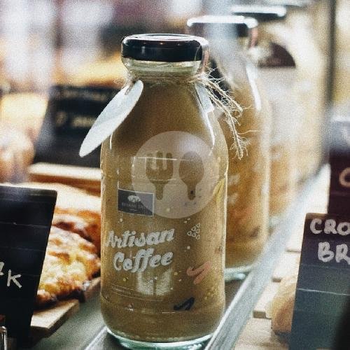 Retawu Deli: Surga Pastry di Oro Oro Dowo, Malang