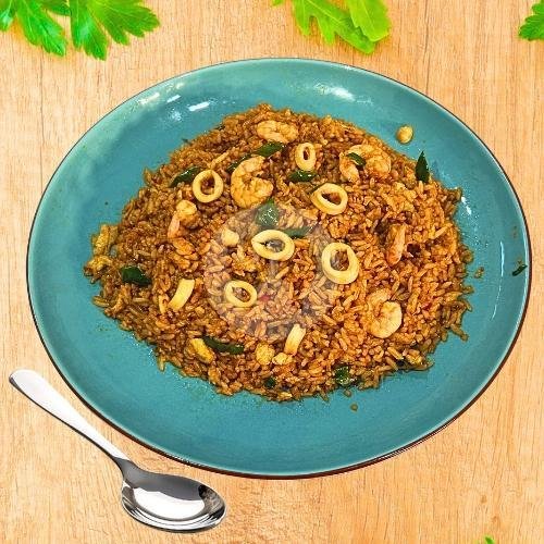 Combo Nasgor Seafood menu Pisang, French Fries, Chinese Bakmi Grande Resto, Makamhaji