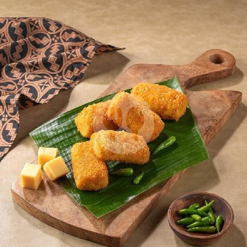 Karipap Ayam (5pcs) menu Waras Warung Tradisional, Tebet