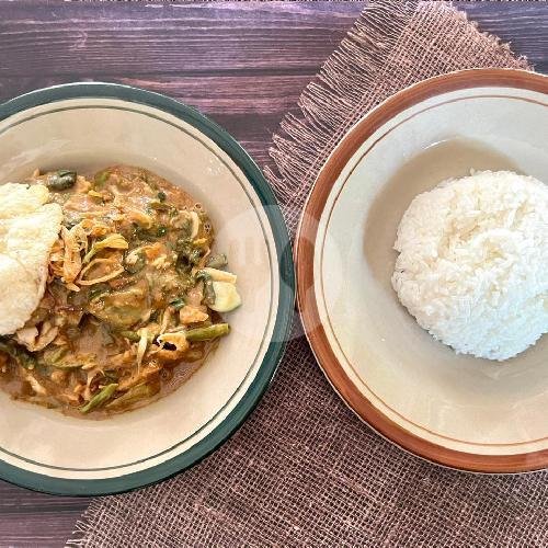 Gorengan menu Gado-Gado Ampera 1, Kesambi