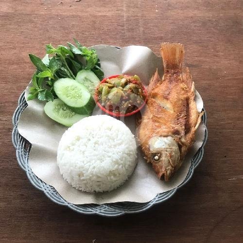 Ayam Penyet Sambal Hejo menu Ayam Penyet & Lele Sambel Dadak, Apartemen Kalibata City