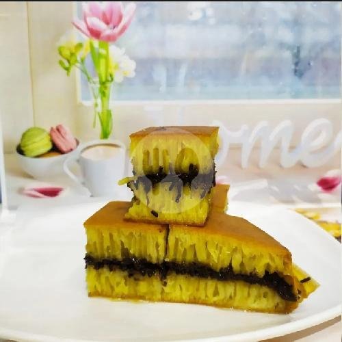 Martabak Coklat Kacang menu Martabak Top Bandung Asli, Moh. Kahfi 1