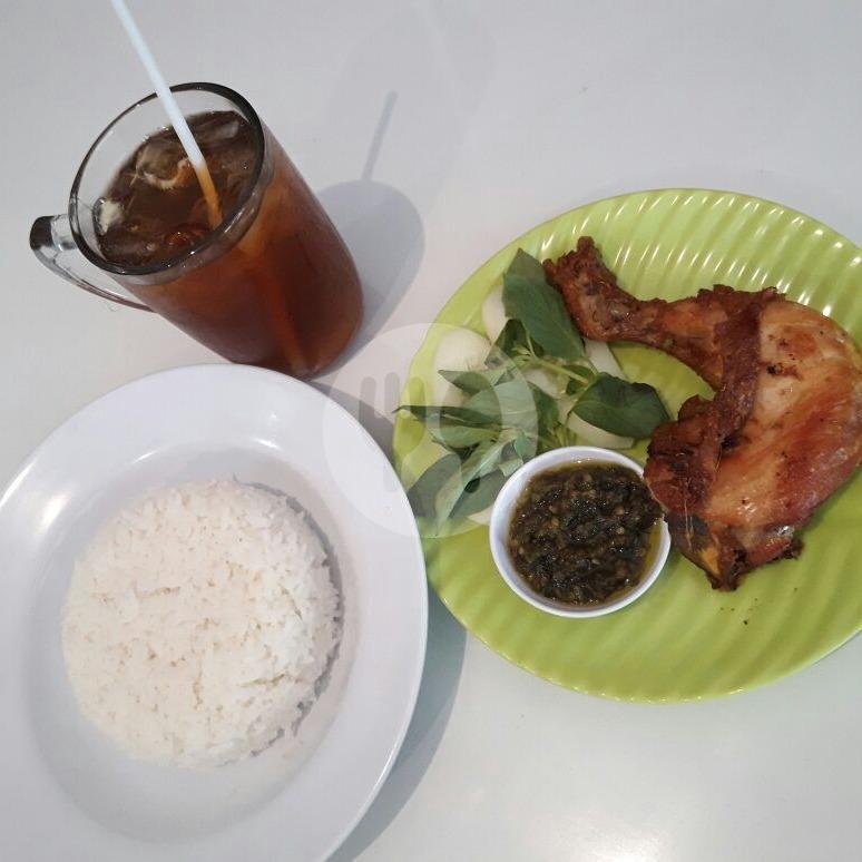 Paket 3 menu Waroeng Calabay Lalapan Sambel Ijo, Jalan Jawa
