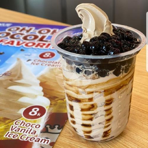 CHOCOLATE Cookies Sundae menu Mixue Kalasan Jogja, Kalitirto Square