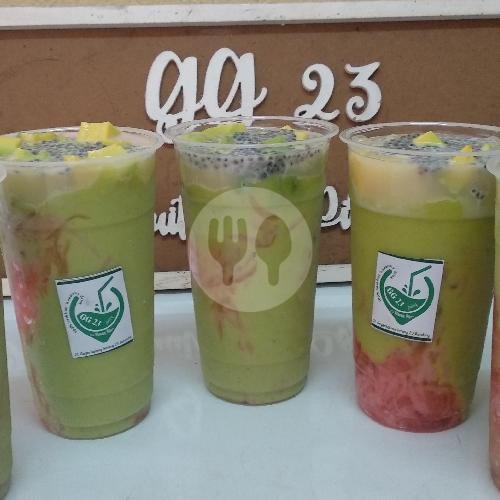 Avocado slice With Vanila Milk menu GG23 Juicy Fruity & Es Pisang Ijo, Gegerkalong