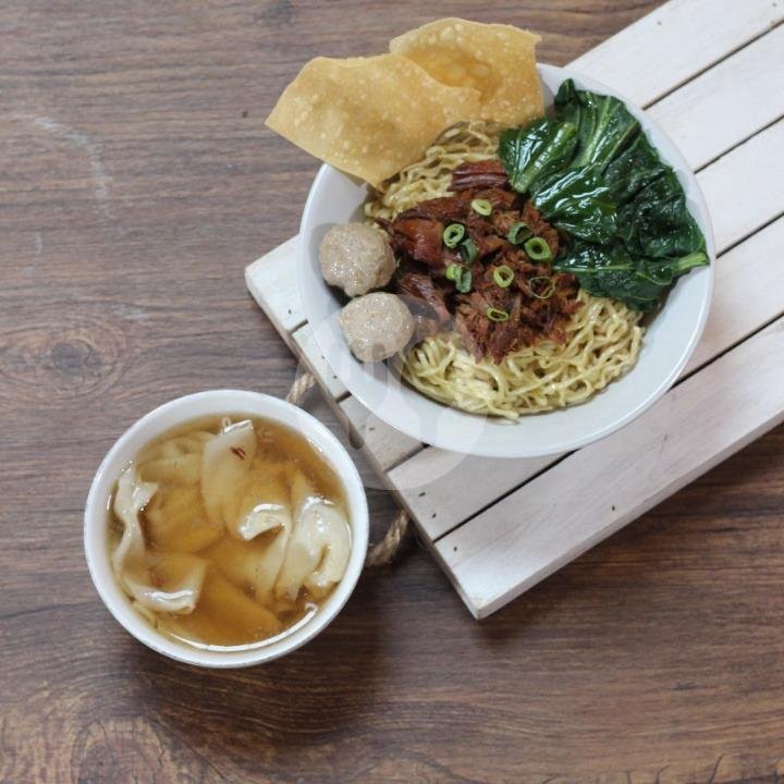 Bakmi Ayam Bakso Urat menu Bakmi DKI, Pasar Slipi Jaya