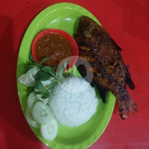 Nasi Biasa + Nila Goreng + Sambal menu Pecel Lele Lamongan Mas Joy, Ruko Babarsari