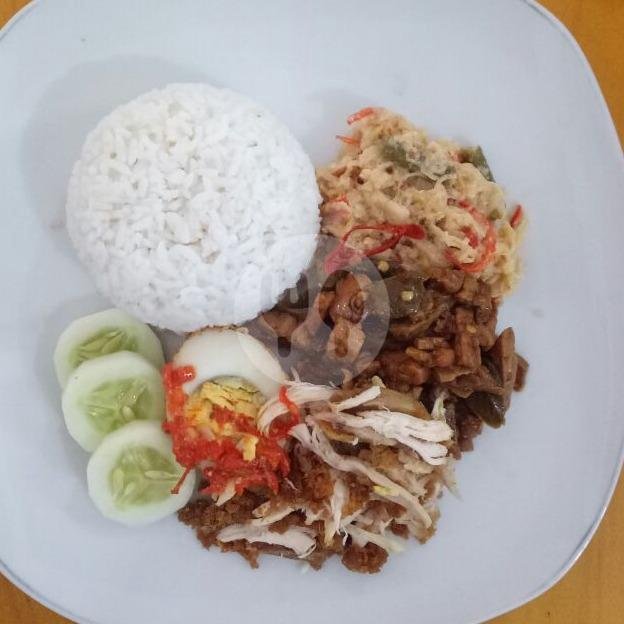 Nasi Megono Gurih Telur menu Rumah Makan & Catering Indra Sari, Pekalongan Timur