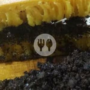 Kacang Coklat Susu menu Martabak Manis Rahayu, Cimahi