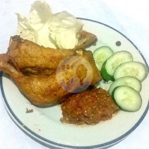 Ayam Goreng Sambel Lamongan menu Ayam Bakar Ruang Rindu, Ujunggede Raya