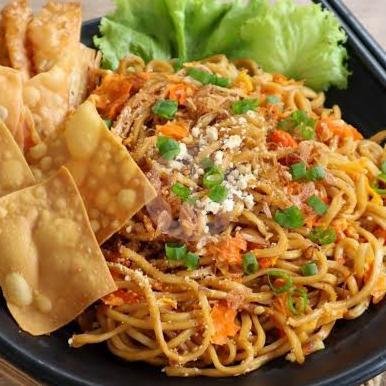 Mie Goreng + Ayam Geprek menu Waroeng Inyai, Olo Ladang