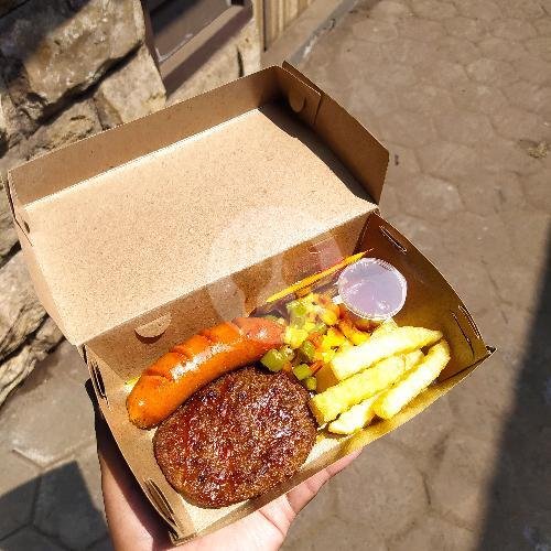Steak Beef And Sosis menu Little Snack, Gadang