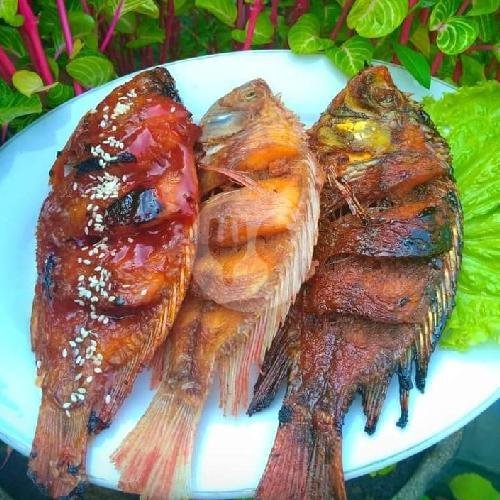 Nila Bakar Bumbu Kacang menu Cimoll Resto, Gayam