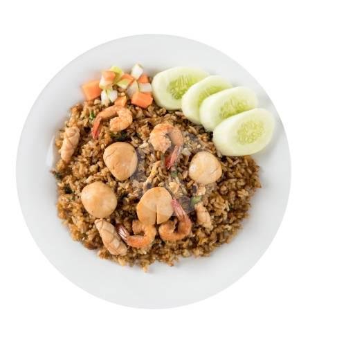 Bakmi Goreng Spesial menu Kwetiau Sapi Achai, Daan Mogot