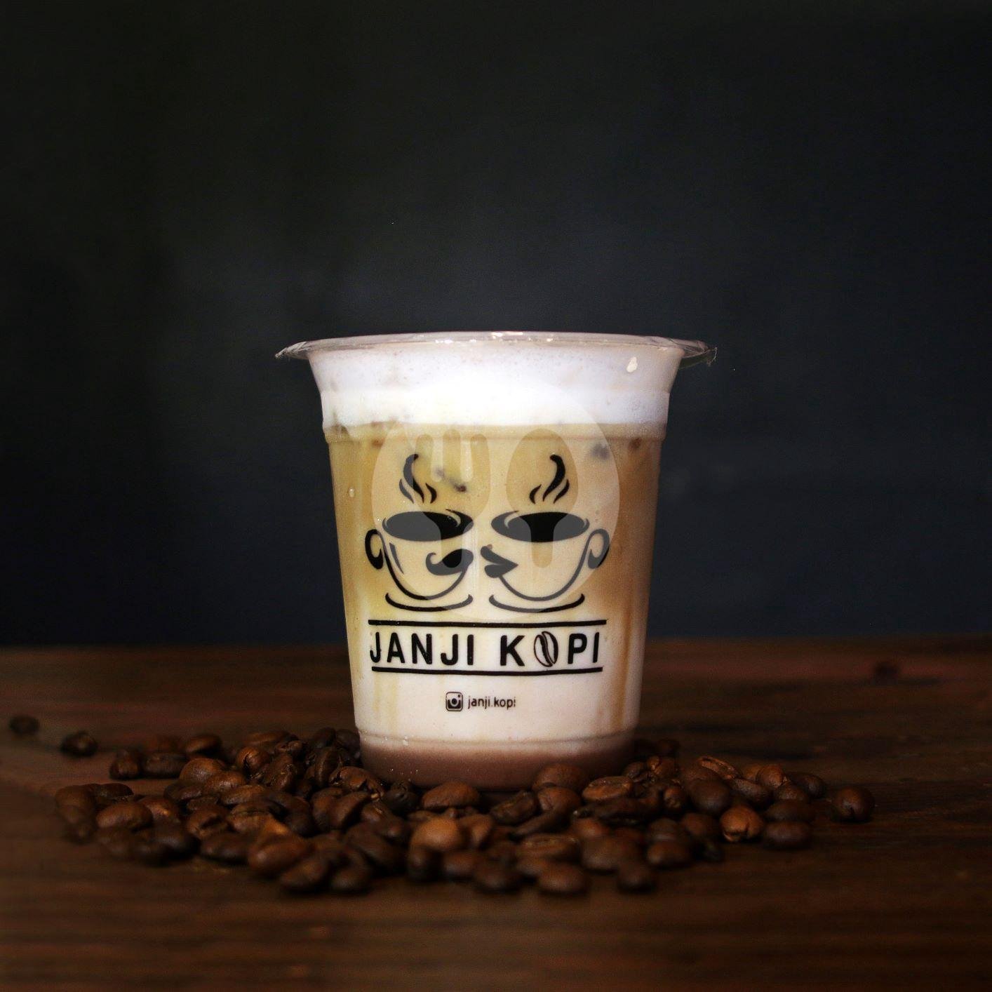 Caffe Latte menu Janji Kopi, Ubertos Shopping Mall