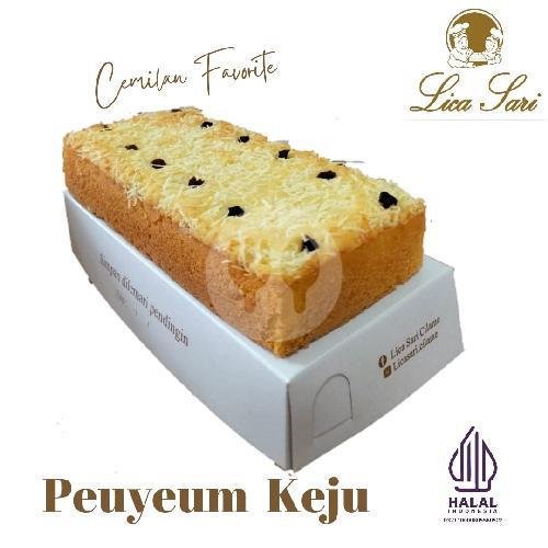 Bolu Ketan Hitam Paling Laris menu Toko Kue Lica Sari, CILAME