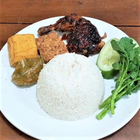 Nasi Ayam Geprek Tahu Tempe menu Warung Nasi SPG, Gedebage