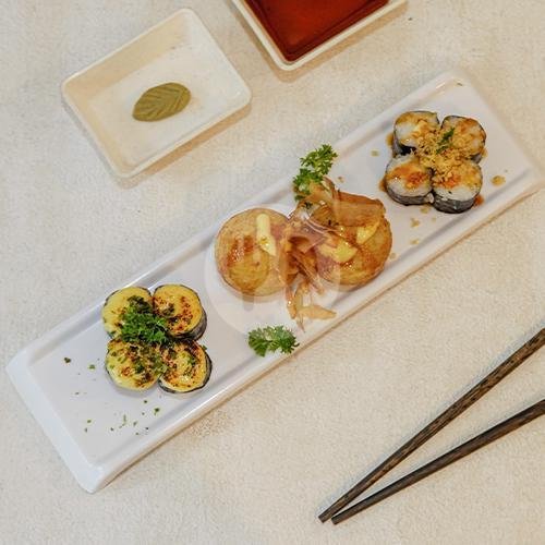 Paket Besar Sushi 15 Ribuan menu Balista Sushi & Tea, Sukajadi
