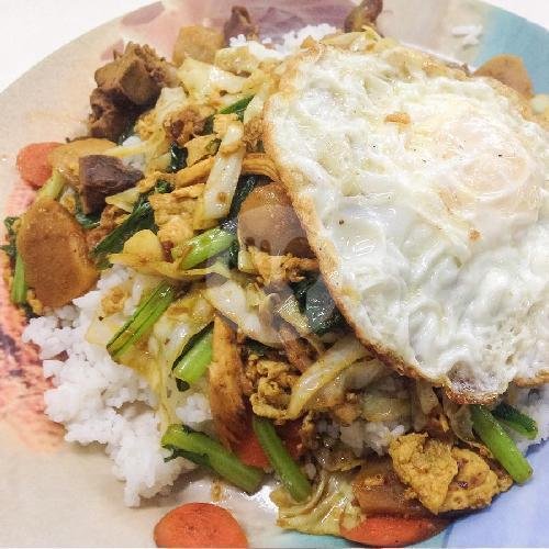 Nasi Gila menu Laresa Nasi Goreng, Pondok Bambu