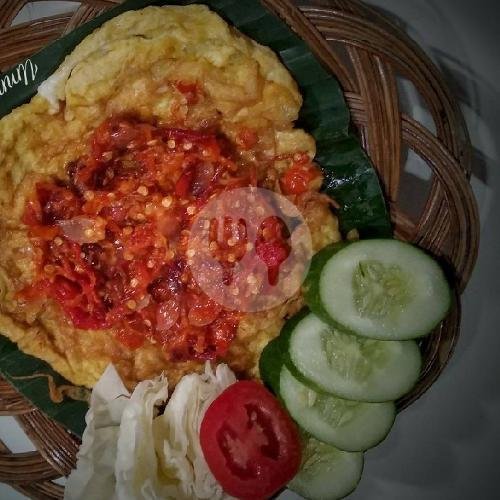Ayam Goreng menu Pecel Lele Lamongan Mas Sugeng