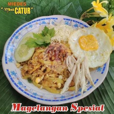 Magelangan Goreng Spesial menu Miedes Mbak Catur 1, Parangtritis