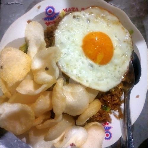 Nasi Telor menu Warmindo Putra Petir, Ki Ageng Pemanahan