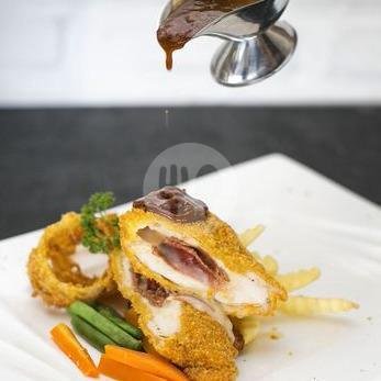 Review Menarik tentang Kopi-Q di Cibaduyut, Bandung: Tempat Cozy dengan Menu Lezat