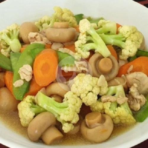 Nasi Capcay Ayam + minuman menu Goniz Resto