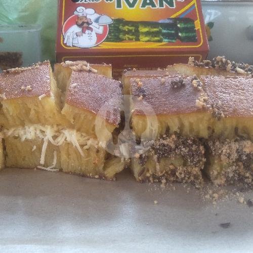 Biasa Komplit menu Martabak & Kue Bandung Mas Ivan, Kudu Raya