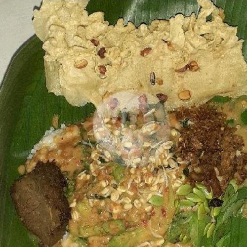 Nasi Pecel Sedang menu Nasi Pecel Madiun Murni, Madiun